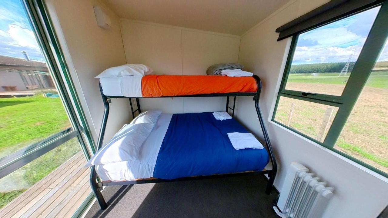 Full Holiday Home To Yourself, Up To 21 Guests Atiamuri ภายนอก รูปภาพ