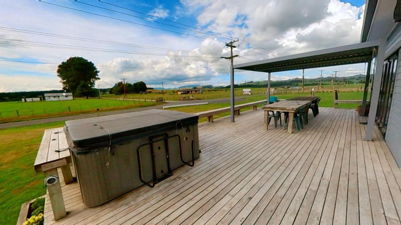 Full Holiday Home To Yourself, Up To 21 Guests Atiamuri ภายนอก รูปภาพ