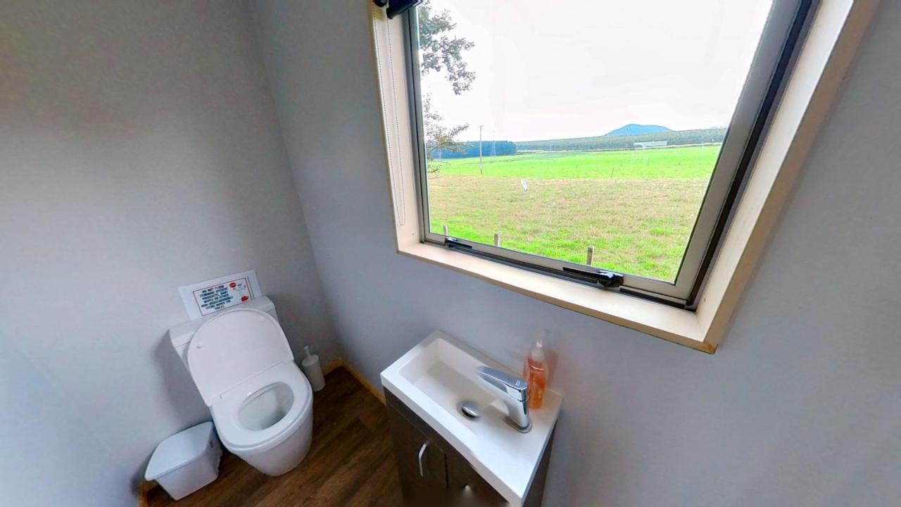 Full Holiday Home To Yourself, Up To 21 Guests Atiamuri ภายนอก รูปภาพ