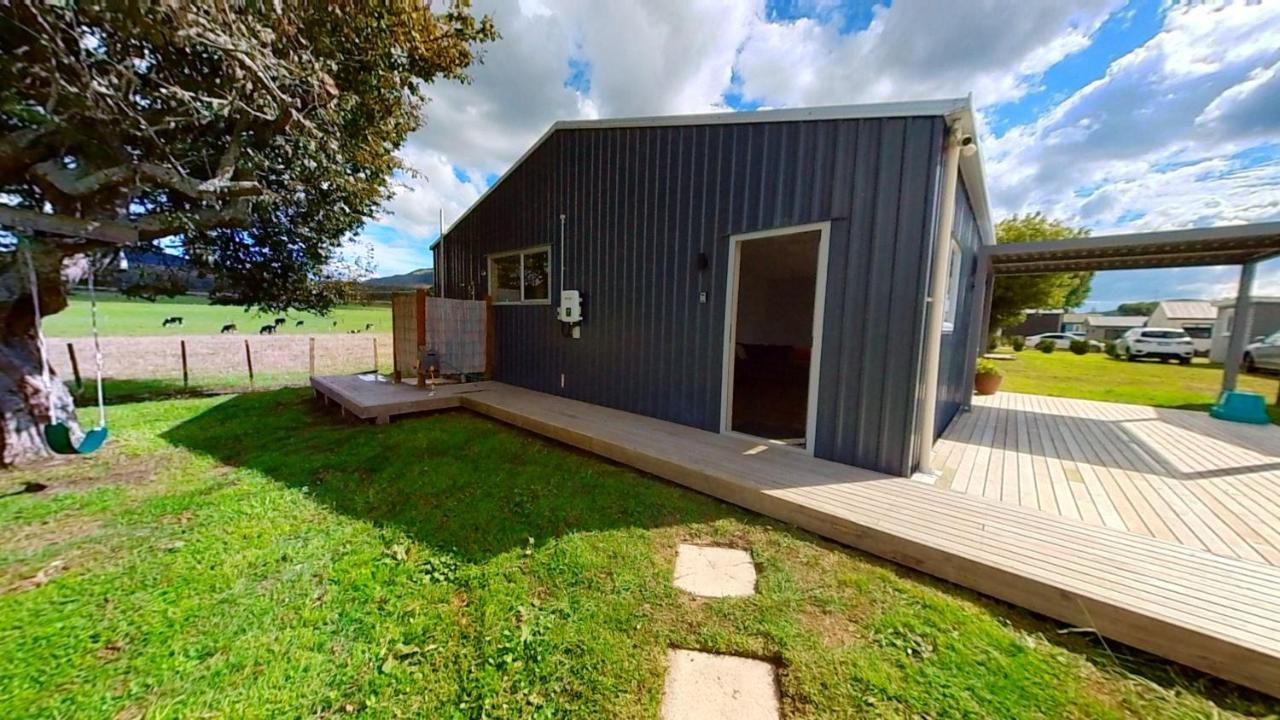 Full Holiday Home To Yourself, Up To 21 Guests Atiamuri ภายนอก รูปภาพ